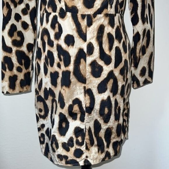 H&M Leopard Print Ruffle Long Sleeve Mini Dress With Bow Back Detail Size Medium - Picture 4 of 13